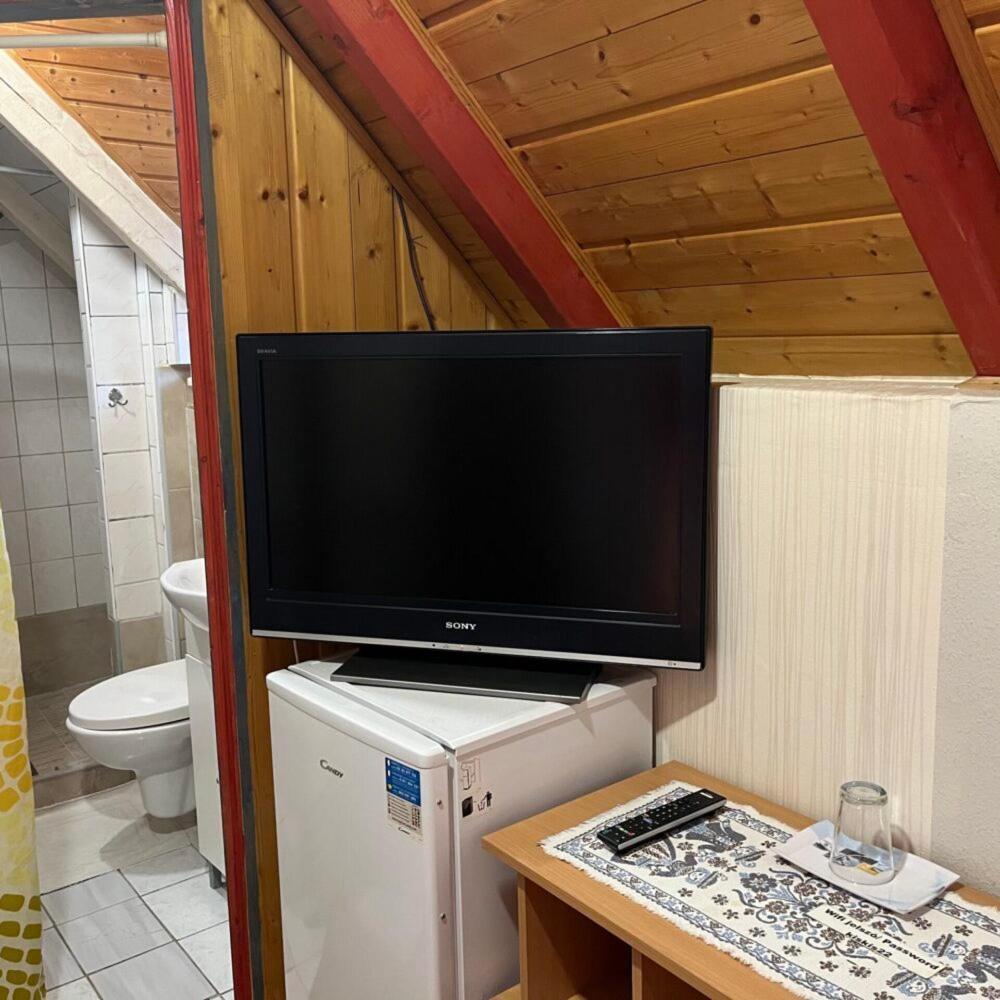 Lenzl'S Panzio Bed and Breakfast Szigetvár Εξωτερικό φωτογραφία