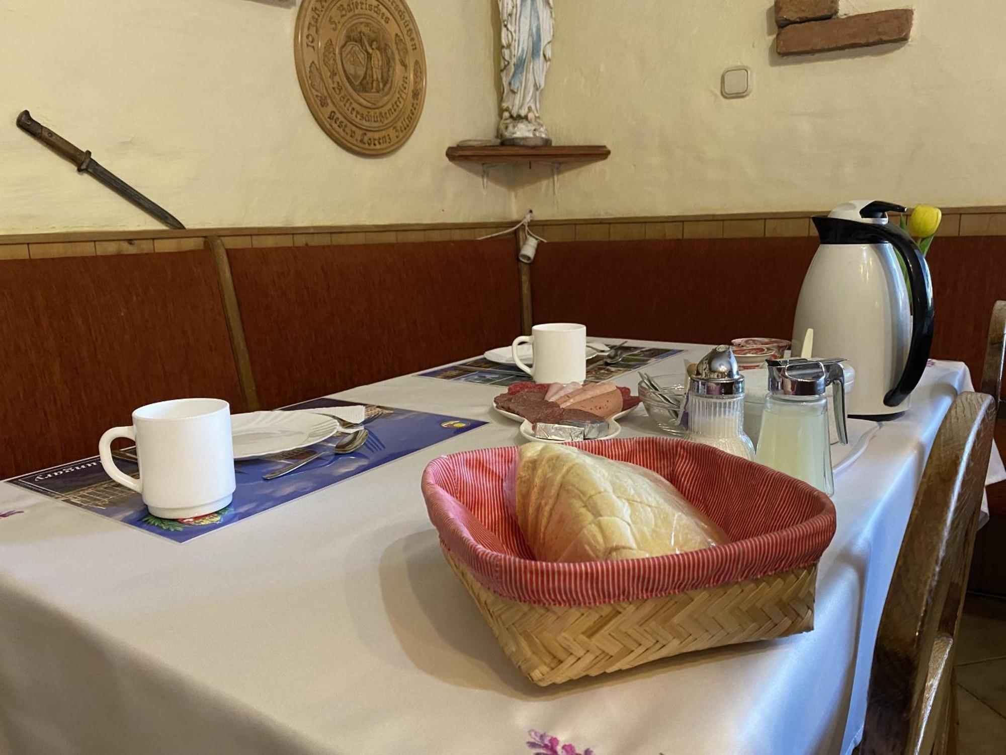 Lenzl'S Panzio Bed and Breakfast Szigetvár Εξωτερικό φωτογραφία